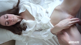 Трахнул 18-ти летнюю подругу, когда она снимала свою мастурбацию на смартфон